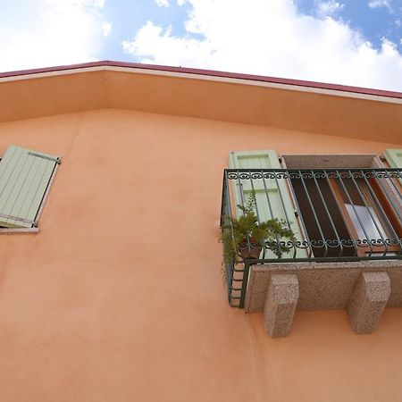 Bed & Breakfast S'Ena Pozzomaggiore Luaran gambar