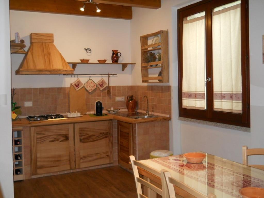 Bed & Breakfast S'Ena Pozzomaggiore Luaran gambar